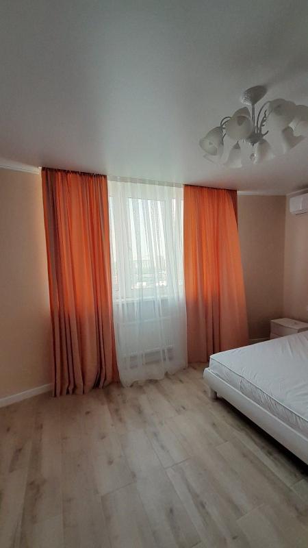 Long term rent 2 bedroom-(s) apartment Solomii Krushelnytskoi Street 13