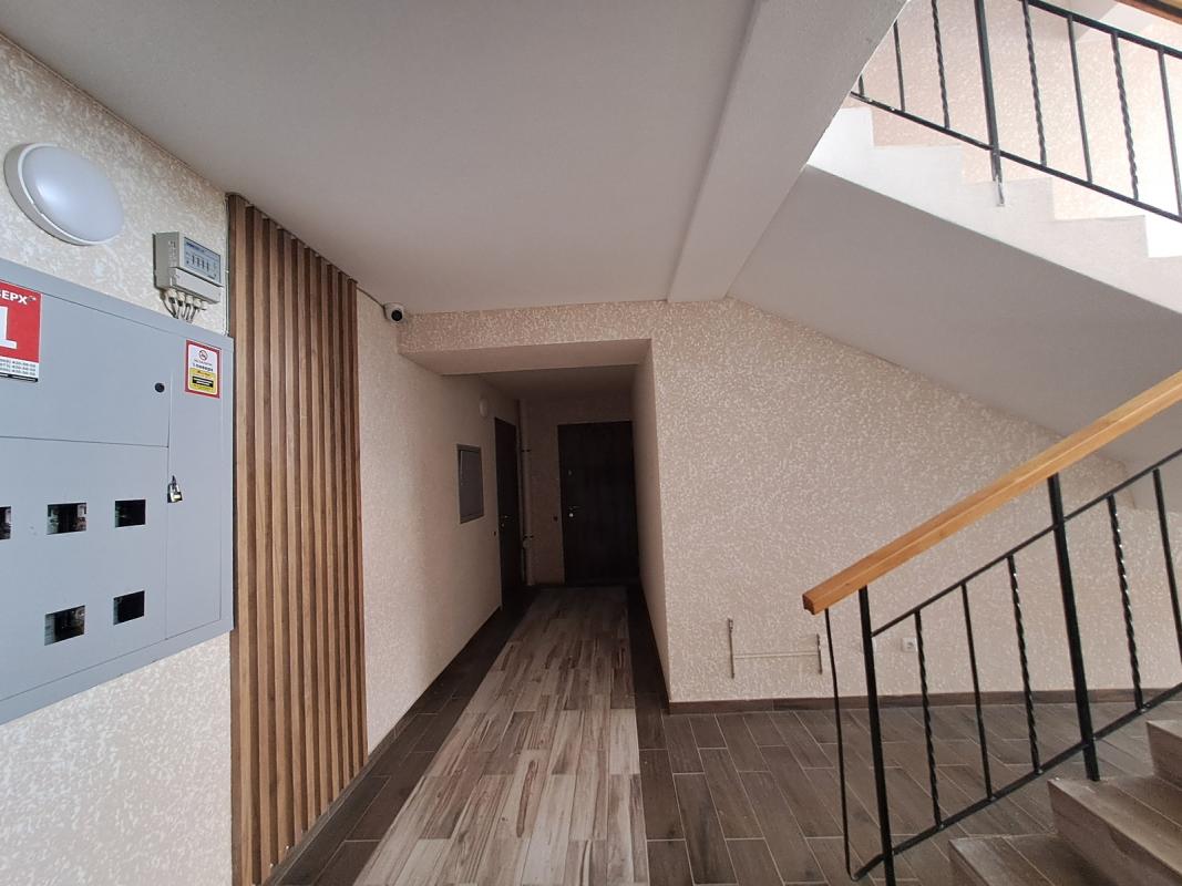 Long term rent 1 bedroom-(s) apartment Troleibusna Street