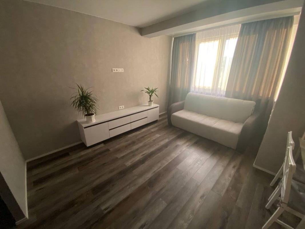 Long term rent 1 bedroom-(s) apartment Iskrynsky Lane 19в