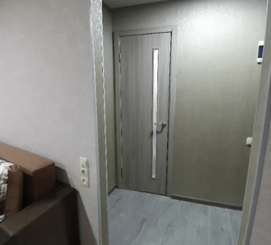 Long term rent 1 bedroom-(s) apartment Yuriia Haharina Avenue 72