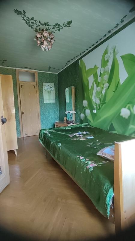 Long term rent 2 bedroom-(s) apartment Petra Hryhorenka Avenue (Marshala Zhukova Avenue) 33
