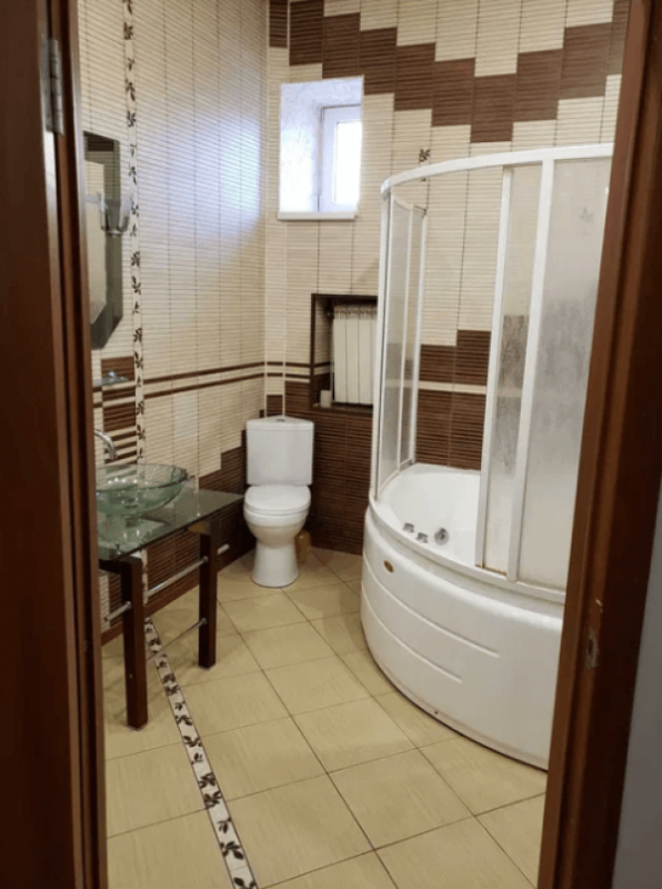 Long term rent 2 bedroom-(s) apartment Yaroslava Mudrogo Street (Petrovskoho Street) 35