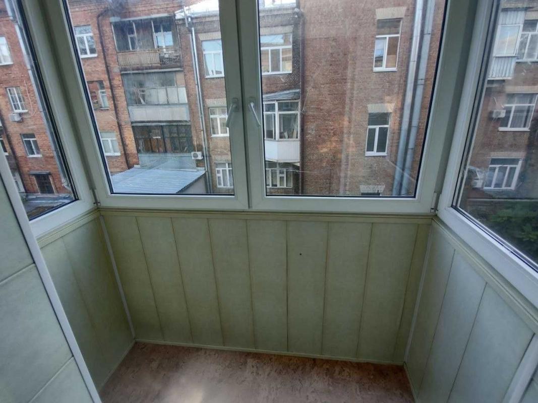 Long term rent 2 bedroom-(s) apartment Yaroslava Mudrogo Street (Petrovskoho Street) 35