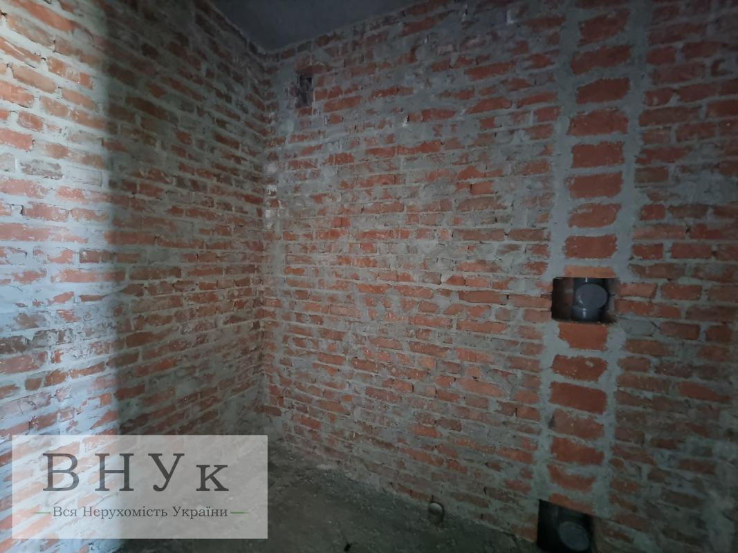 Sale 1 bedroom-(s) apartment 43 sq. m., Shpytalna Street