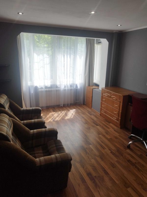 Long term rent 1 bedroom-(s) apartment Obolonskyi Avenue 12