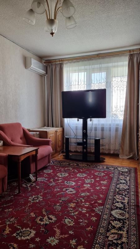 Sale 3 bedroom-(s) apartment 70 sq. m., Demiivska Street 45а