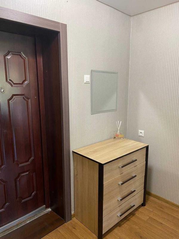 Продаж 1 кімнатної квартири 36 кв. м, Літинська вул.