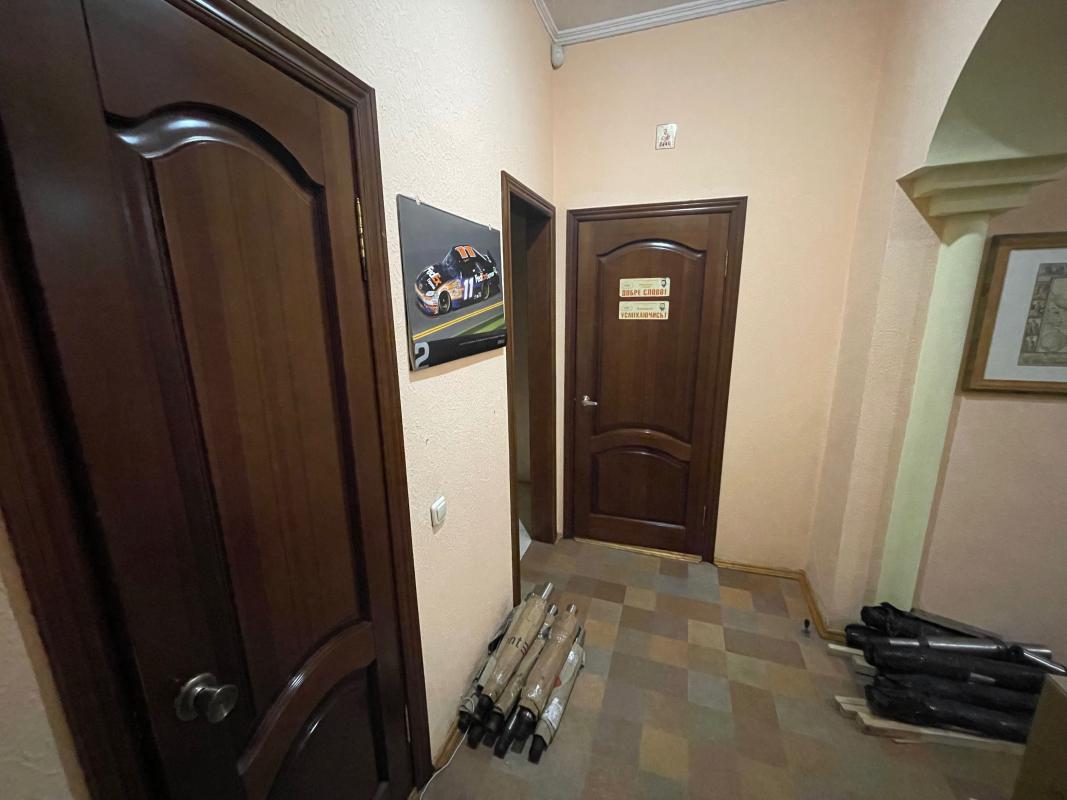 Sale 2 bedroom-(s) apartment 75 sq. m., Dovnar-Zapolskoho Street 4