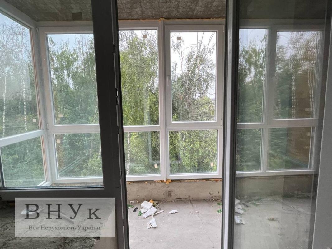 Продажа 1 комнатной квартиры 43 кв. м, Черновицкая ул. 15