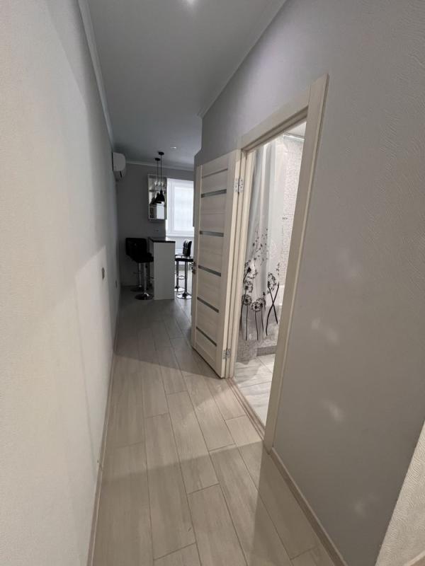 Sale 1 bedroom-(s) apartment 41 sq. m., Peremohy Avenue 85