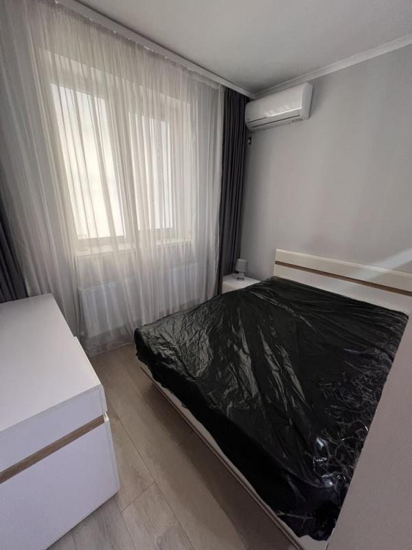 Sale 1 bedroom-(s) apartment 41 sq. m., Peremohy Avenue 85