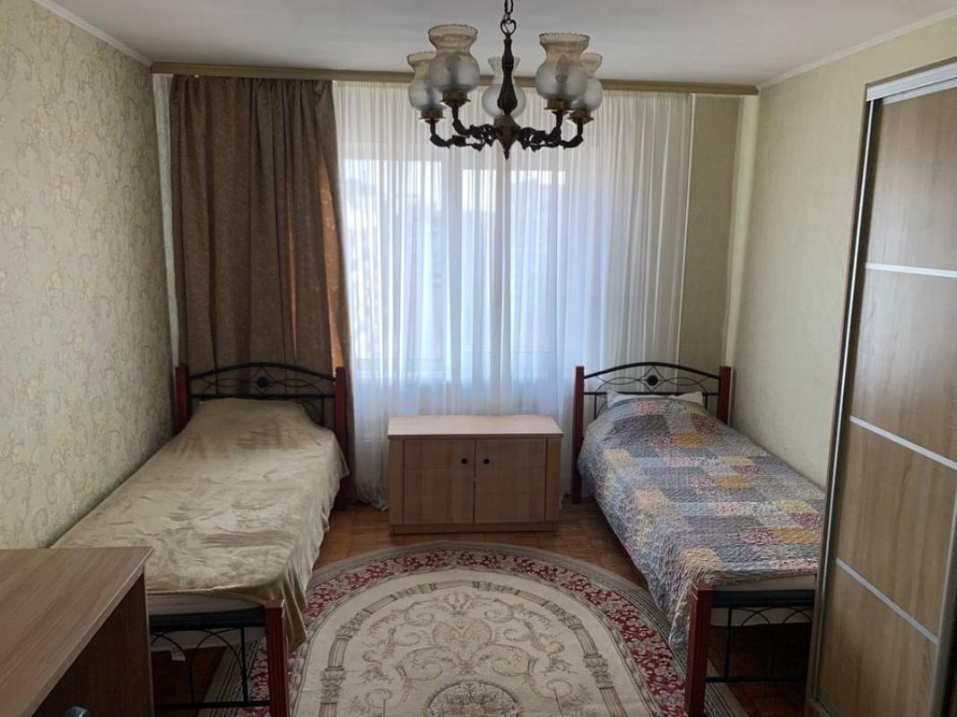 Long term rent 2 bedroom-(s) apartment Akademika Dobrokhotova Street 17
