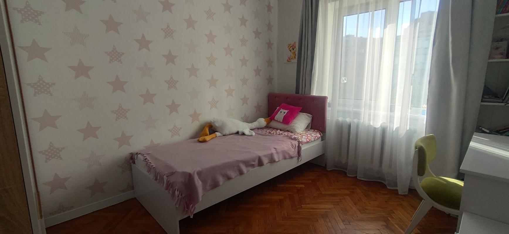 Sale 3 bedroom-(s) apartment 56 sq. m., Entuziastiv Street 7/1