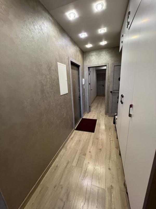 Продаж 4 кімнатної квартири 80 кв. м, Салтівське шосе 246