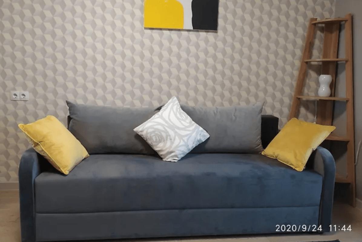 Long term rent 1 bedroom-(s) apartment Malynovskoho Street 5