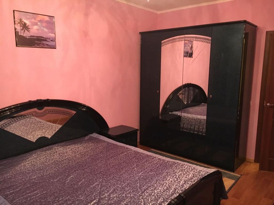 Long term rent 2 bedroom-(s) apartment Borysa Hmyri Street 16