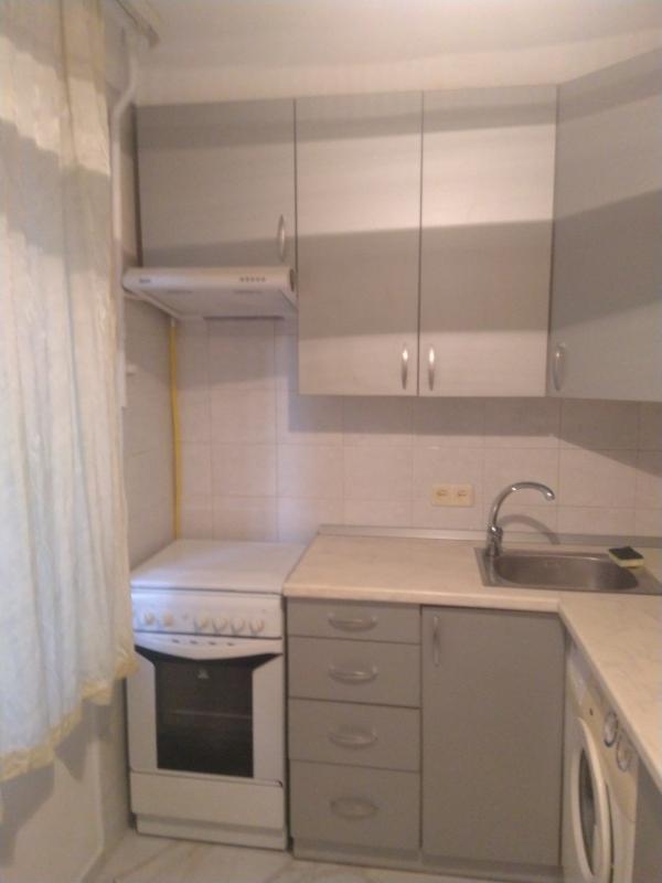 Long term rent 2 bedroom-(s) apartment Akademika Tupolieva Street 22