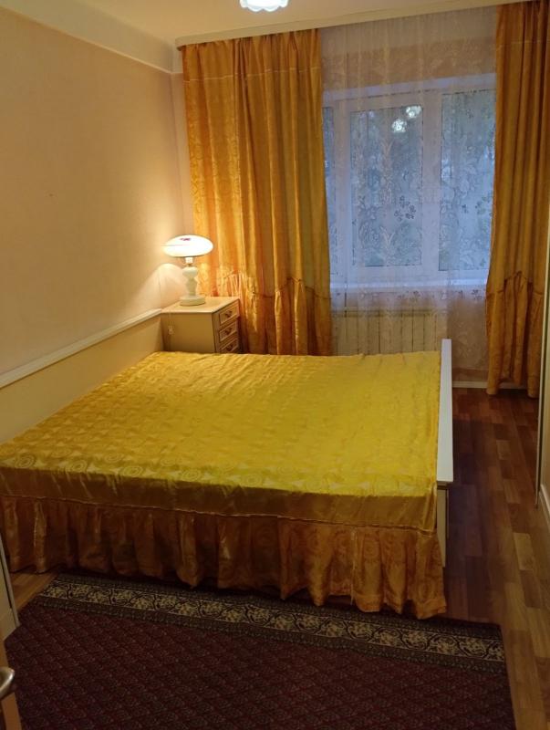 Long term rent 2 bedroom-(s) apartment Akademika Tupolieva Street 22
