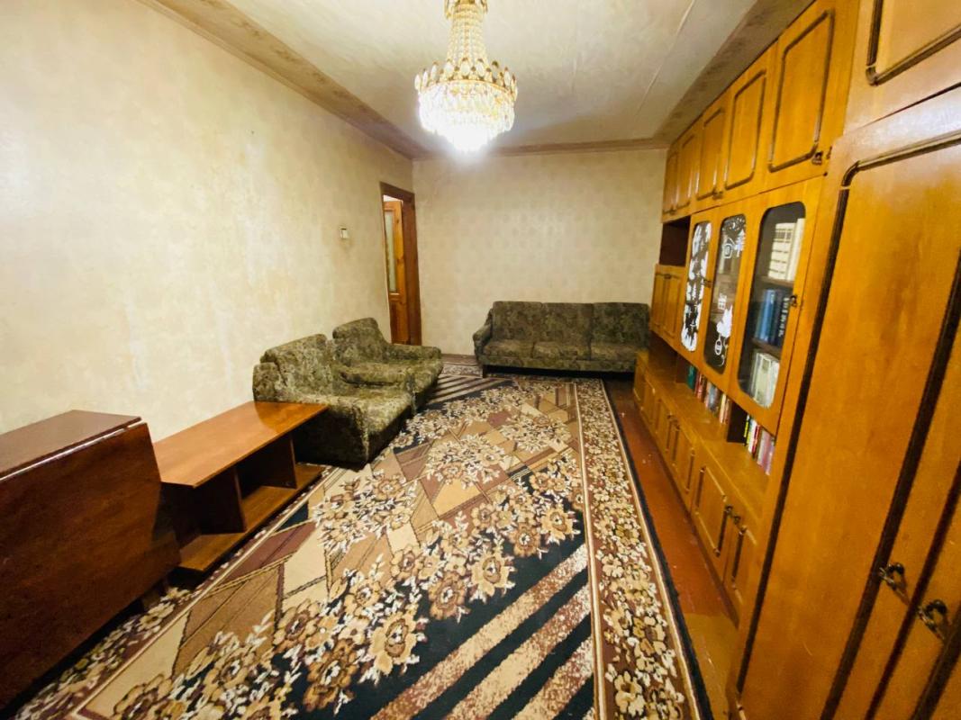 Довгострокова оренда 2 кімнатної квартири Гвардійців-Широнінців вул. 59б