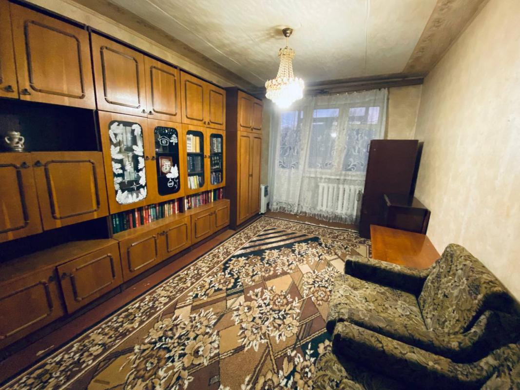 Долгосрочная аренда 2 комнатной квартиры Гвардейцев-Широнинцев ул. 59б