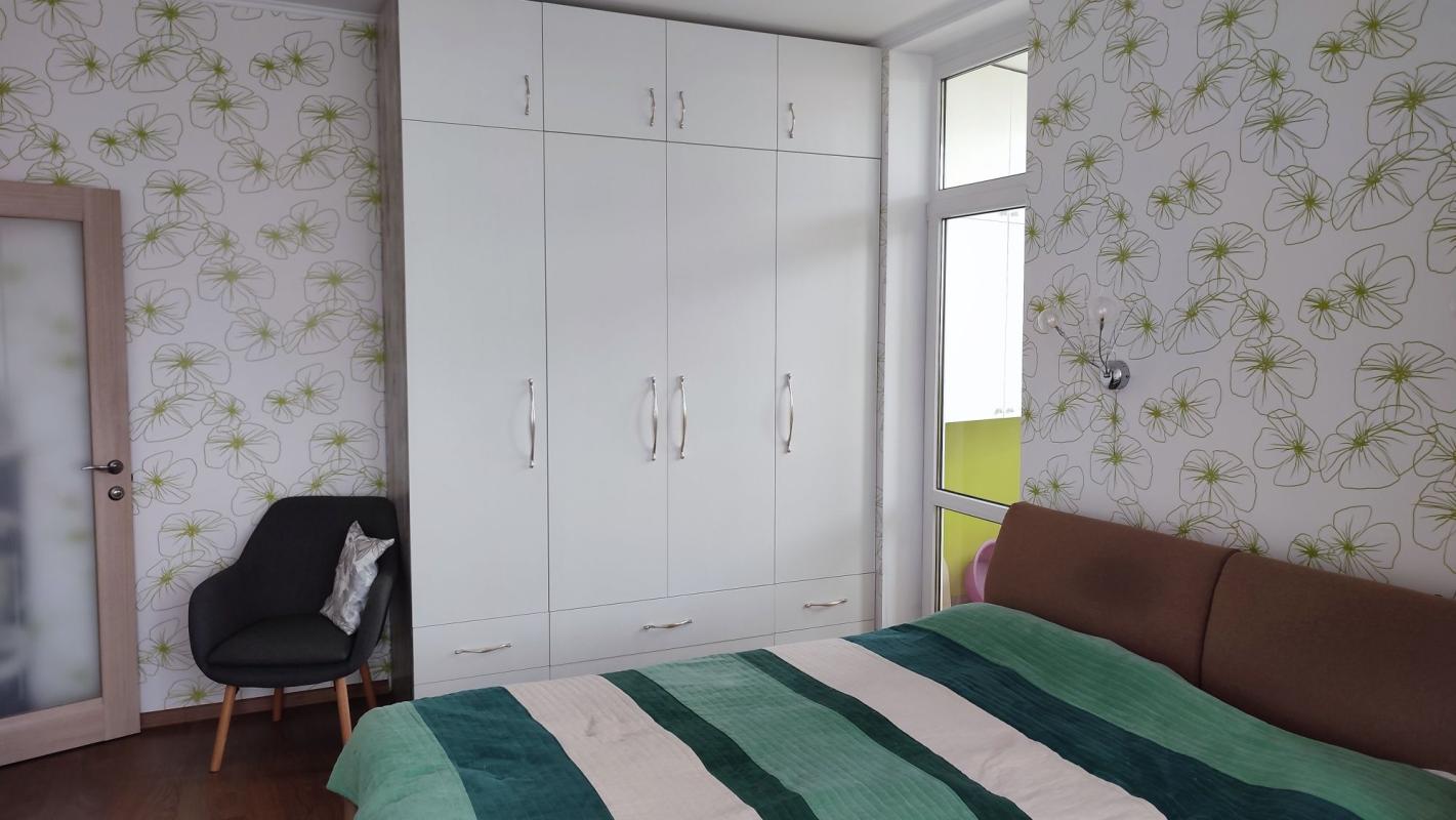 Long term rent 3 bedroom-(s) apartment Petra Kalnyshevskoho street (Mykhaila Maiorova Street) 7