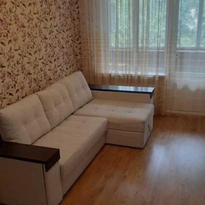 Продаж 2 кімнатної квартири 45 кв. м, Бакинська вул. 37б