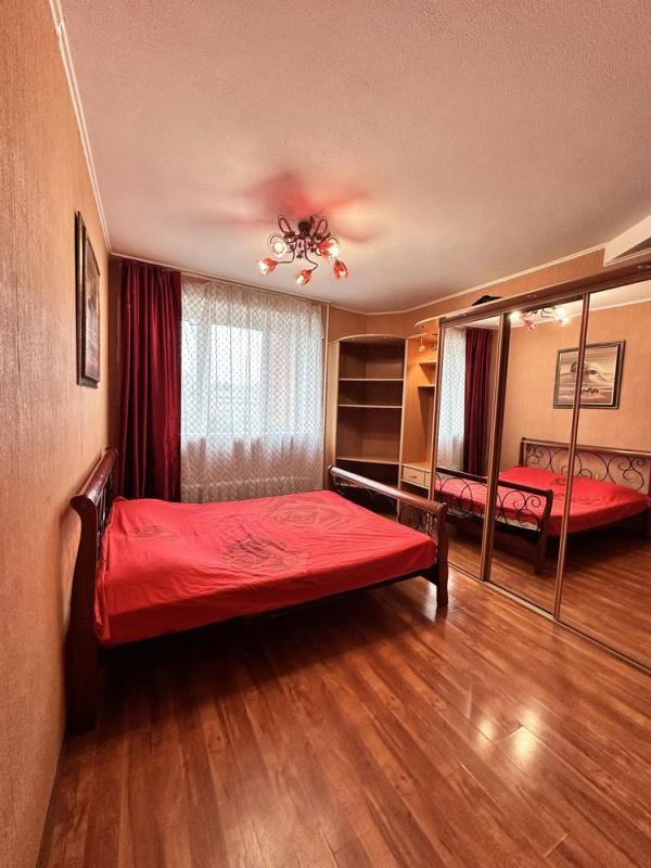 Long term rent 2 bedroom-(s) apartment Dmytrivska Street 45