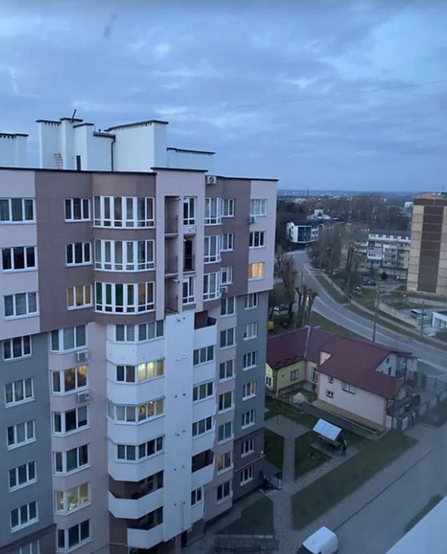 Продажа 1 комнатной квартиры 40 кв. м, Троллейбусная ул. 11