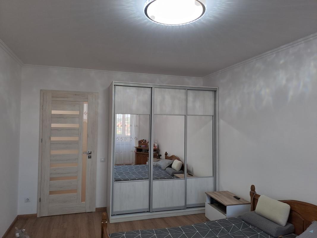 Sale 2 bedroom-(s) apartment 48 sq. m., Pyrohova Street 46