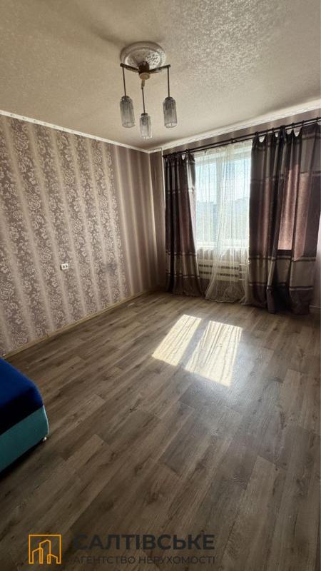 Продажа 3 комнатной квартиры 64 кв. м, Амосова ул. 5