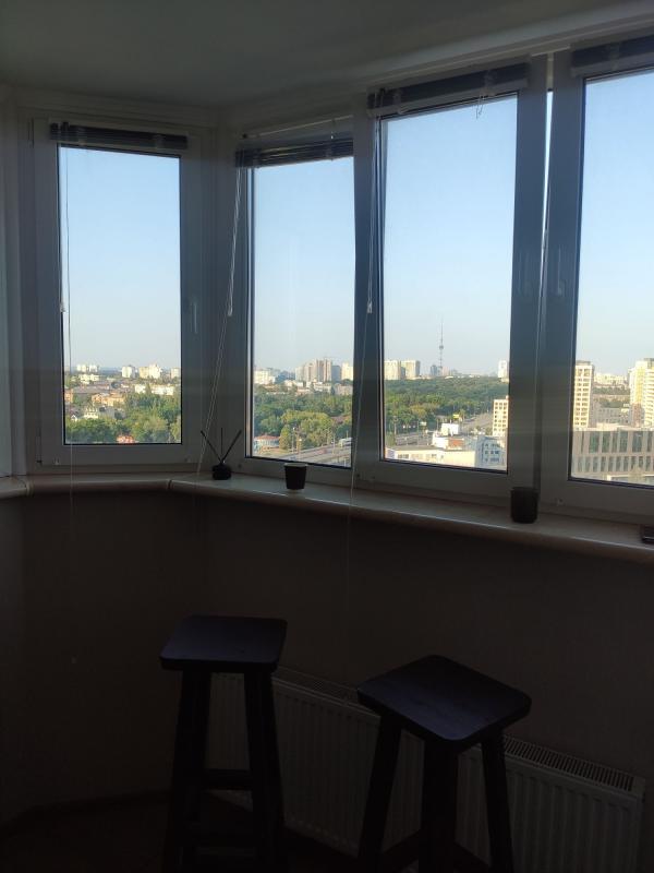 Long term rent 1 bedroom-(s) apartment Beresteiska Avenue (Peremohy Avenue) 71а