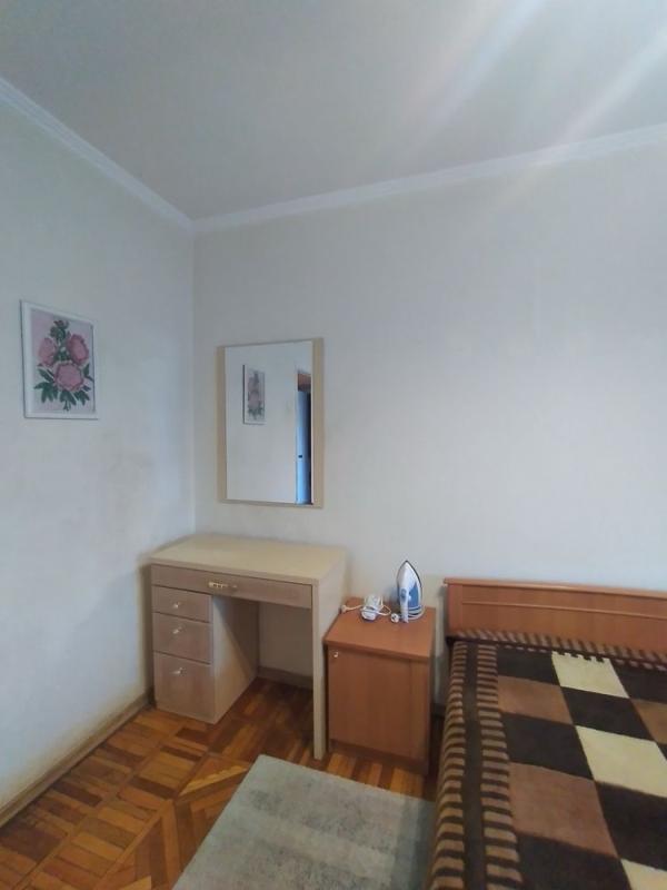 Long term rent 2 bedroom-(s) apartment Trostianetska Street 6ж