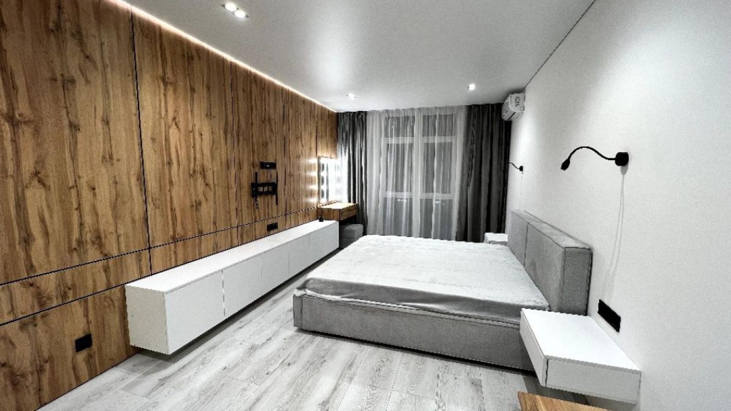Sale 1 bedroom-(s) apartment 50 sq. m., Mykilsko-Slobidska Street