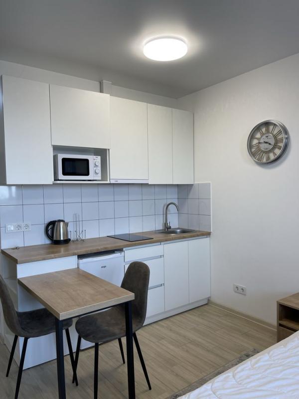 Long term rent 1 bedroom-(s) apartment Beresteiska Avenue (Peremohy Avenue) 5