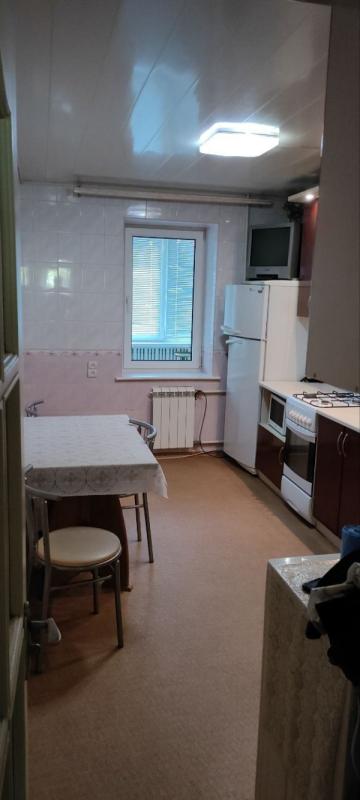 Long term rent 2 bedroom-(s) apartment Hryhorivske Highway (Komsomolske Highway) 57