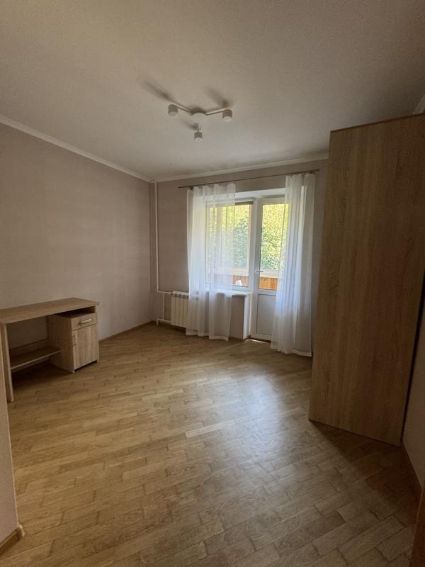 Long term rent 3 bedroom-(s) apartment Mokra street (Kudriashova Street) 7