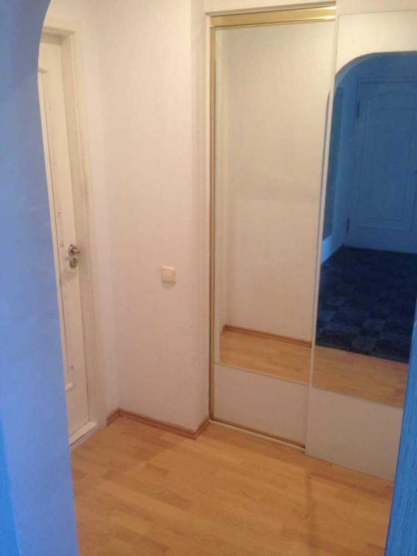 Sale 3 bedroom-(s) apartment 74 sq. m., Panasa Myrnoho Street 13