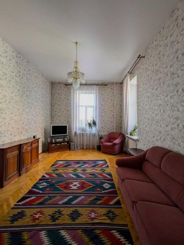Long term rent 2 bedroom-(s) apartment Sichovykh Striltsiv Street (Artema Street) 12