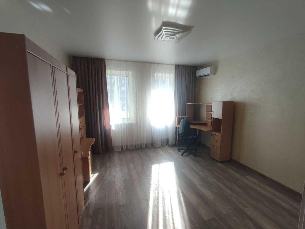 Long term rent 2 bedroom-(s) apartment Anny Akhmatovoi Street 26а