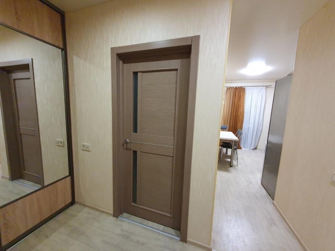 Sale 1 bedroom-(s) apartment 36.9 sq. m., Hvardiytsiv-Shyronintsiv Street 29б