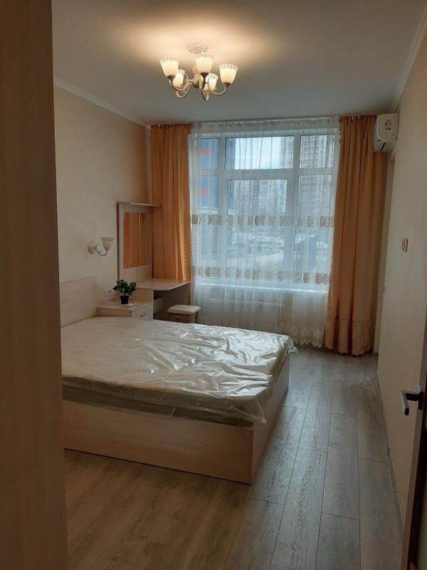Long term rent 1 bedroom-(s) apartment Yevhena Sverstiuka Street 4