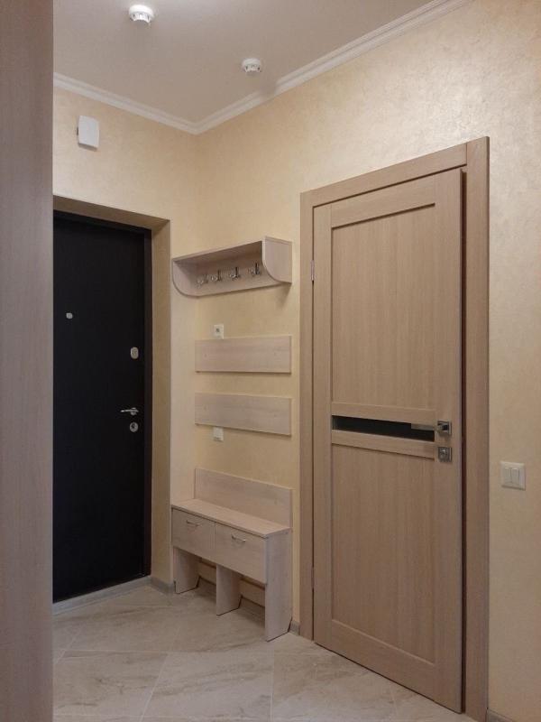 Long term rent 1 bedroom-(s) apartment Yevhena Sverstiuka Street 4
