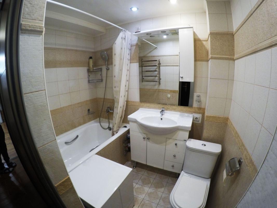 Sale 2 bedroom-(s) apartment 45 sq. m., Holosiivskyi Avenue (40-richchia Zhovtnia Avenue) 82