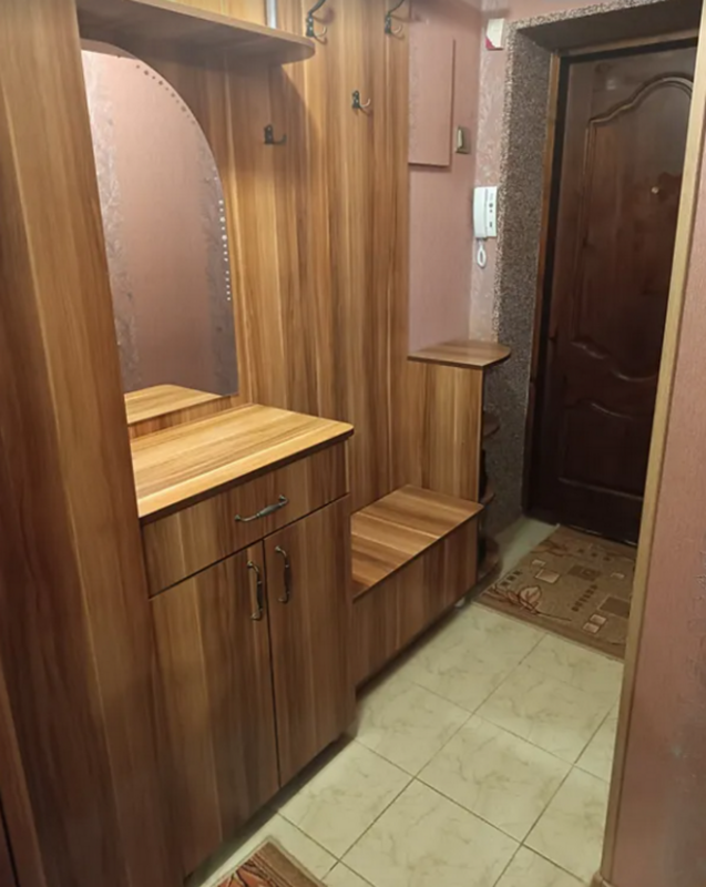 Продаж 1 кімнатної квартири 47 кв. м, Миру вул. 8