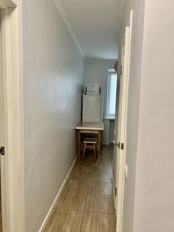 Sale 1 bedroom-(s) apartment 30 sq. m., Novodarnytska Street 27