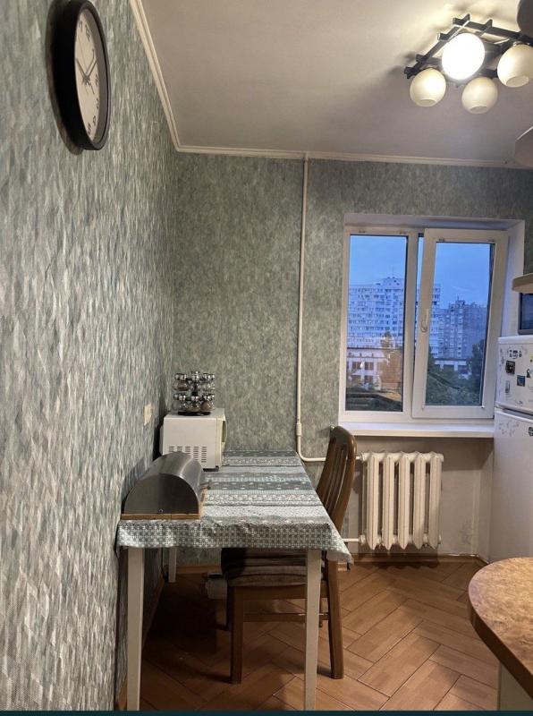 Sale 2 bedroom-(s) apartment 43 sq. m., Kharkivske Road 18