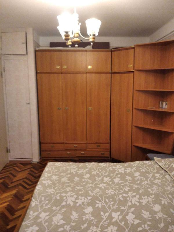 Продаж 2 кімнатної квартири 43 кв. м, Романа Ратушного вул. (Волгоградська) 11