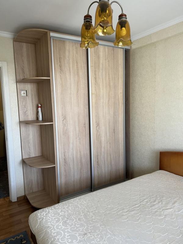 Продаж 2 кімнатної квартири 48 кв. м, Оболонський просп. 16Б