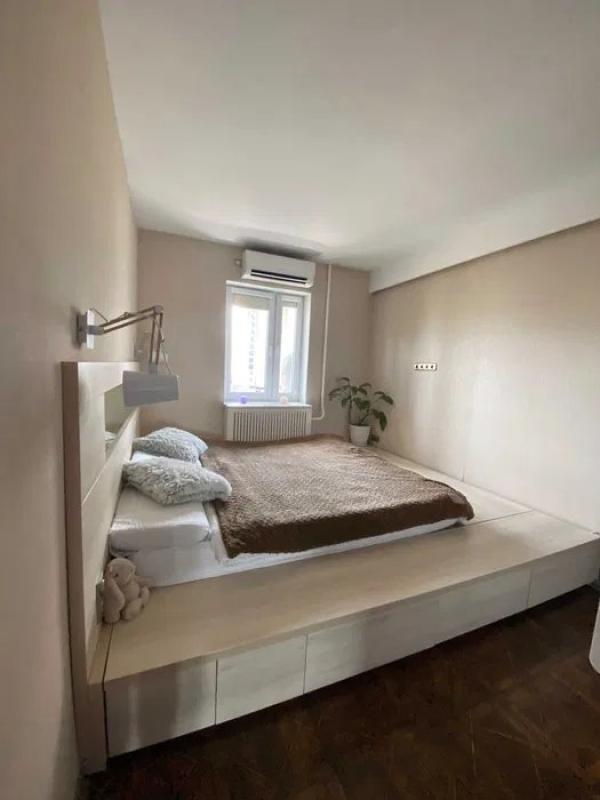 Long term rent 2 bedroom-(s) apartment Lukianivska Street 27