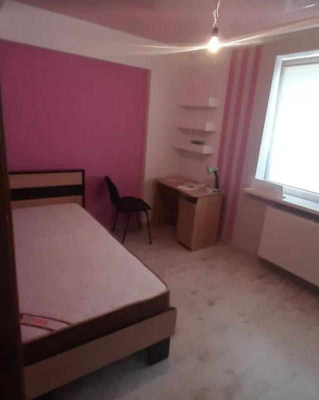 Sale 3 bedroom-(s) apartment 98 sq. m., Troleibusna Street 2